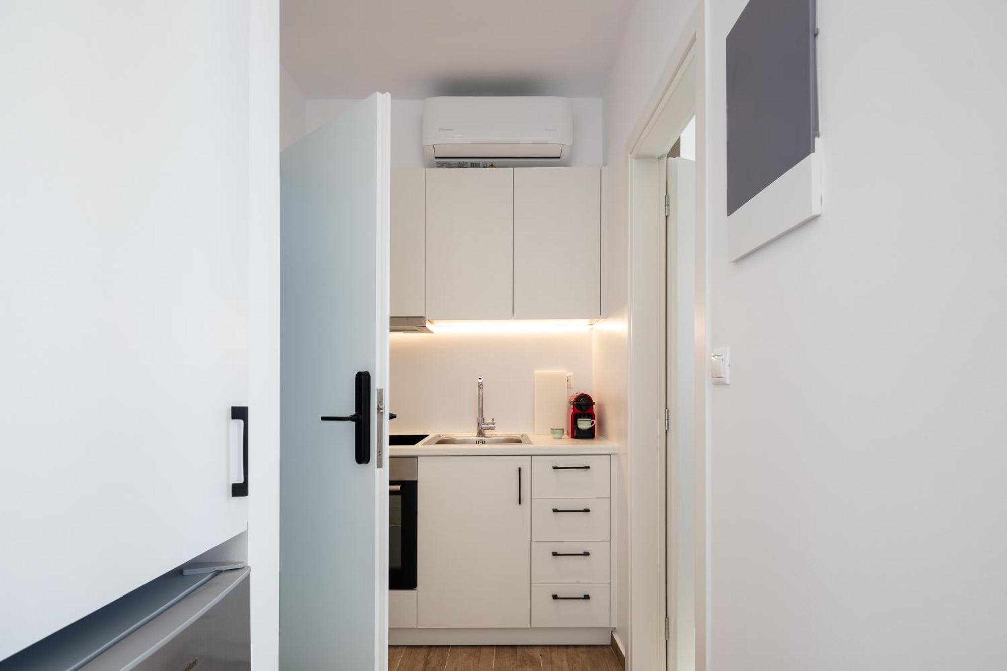 Rea Apartments 레팀노 외부 사진