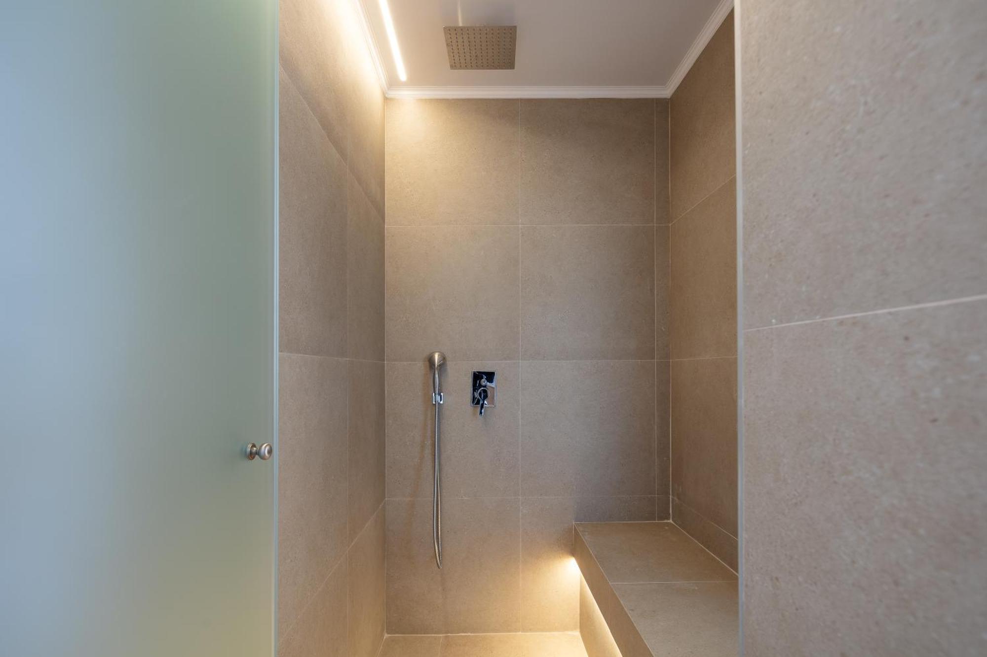Rea Apartments 레팀노 외부 사진